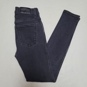 Madwell 10" High Rise Skinny Jeans